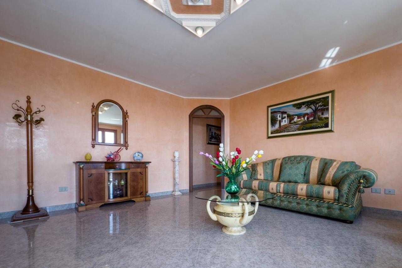 Casa Vacanza Germano 파키노 외부 사진